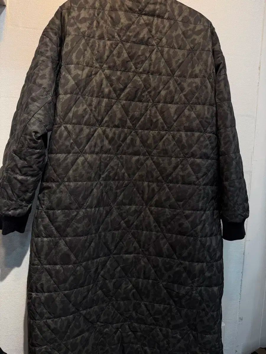 カーキ キルティング アウター ダウン 季節の変わり目 アウター ロングスポーツ