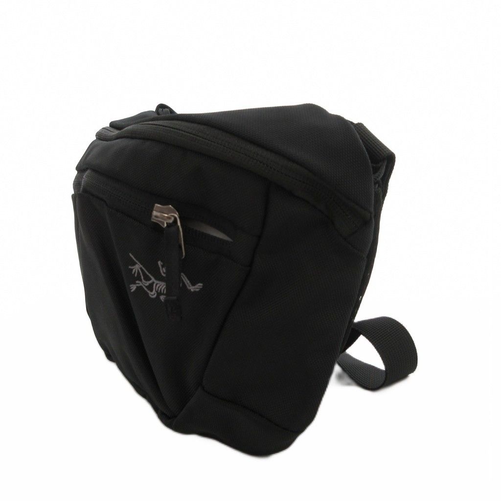 アークテリクス ARC TERYX ウエストバッグ ボディバッグ 始祖鳥刺繍 ロゴ 黒 ブラック FF