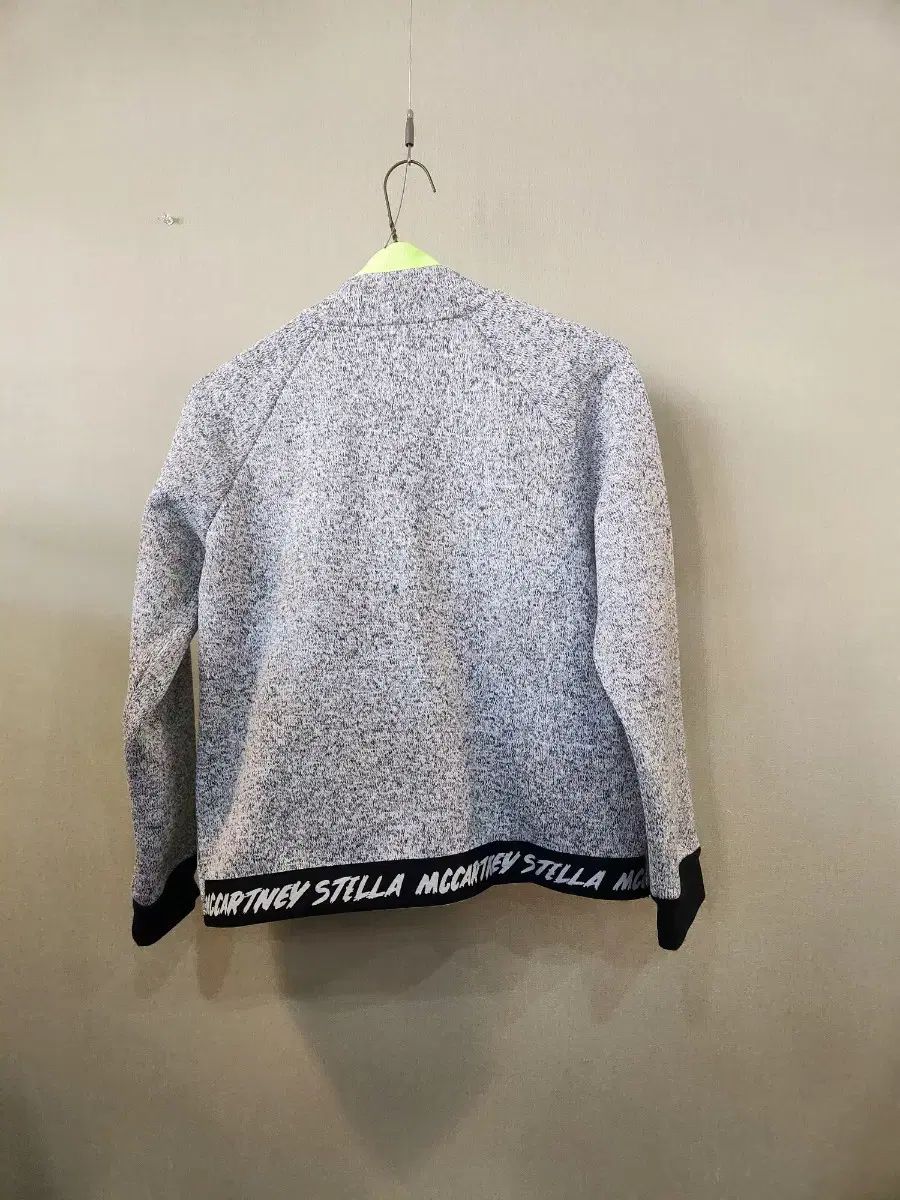 ステラマッカートニーキッズ