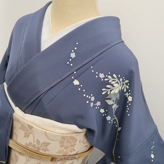 ❁tomihisa❁新品 本加賀友禅 田中勲 落款 着物 正絹 仕付け糸付”薄花