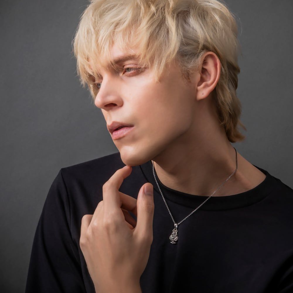 ペンダントトップ