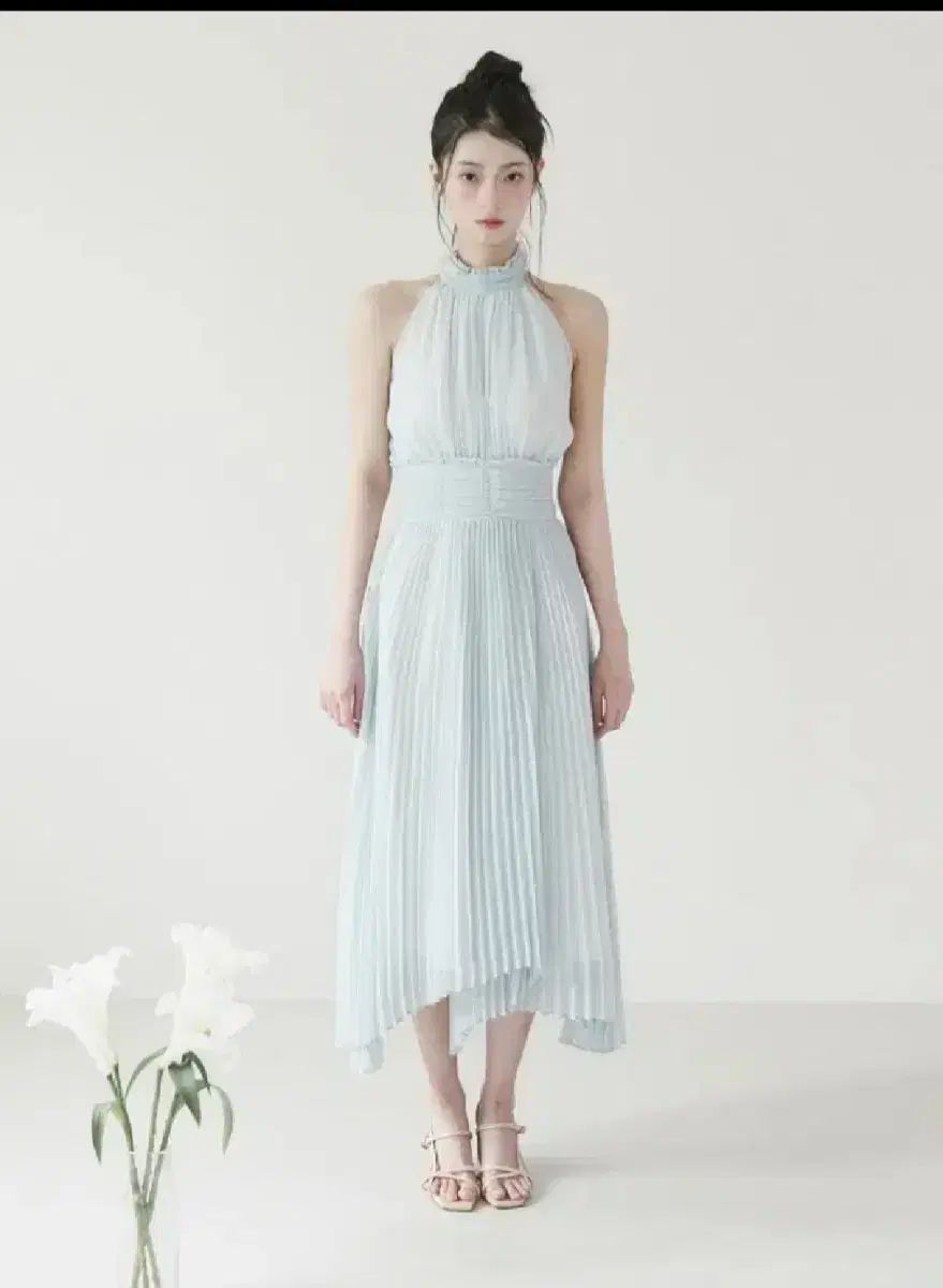 ラベルルブラン シエル ホルターネック グレーブルー S