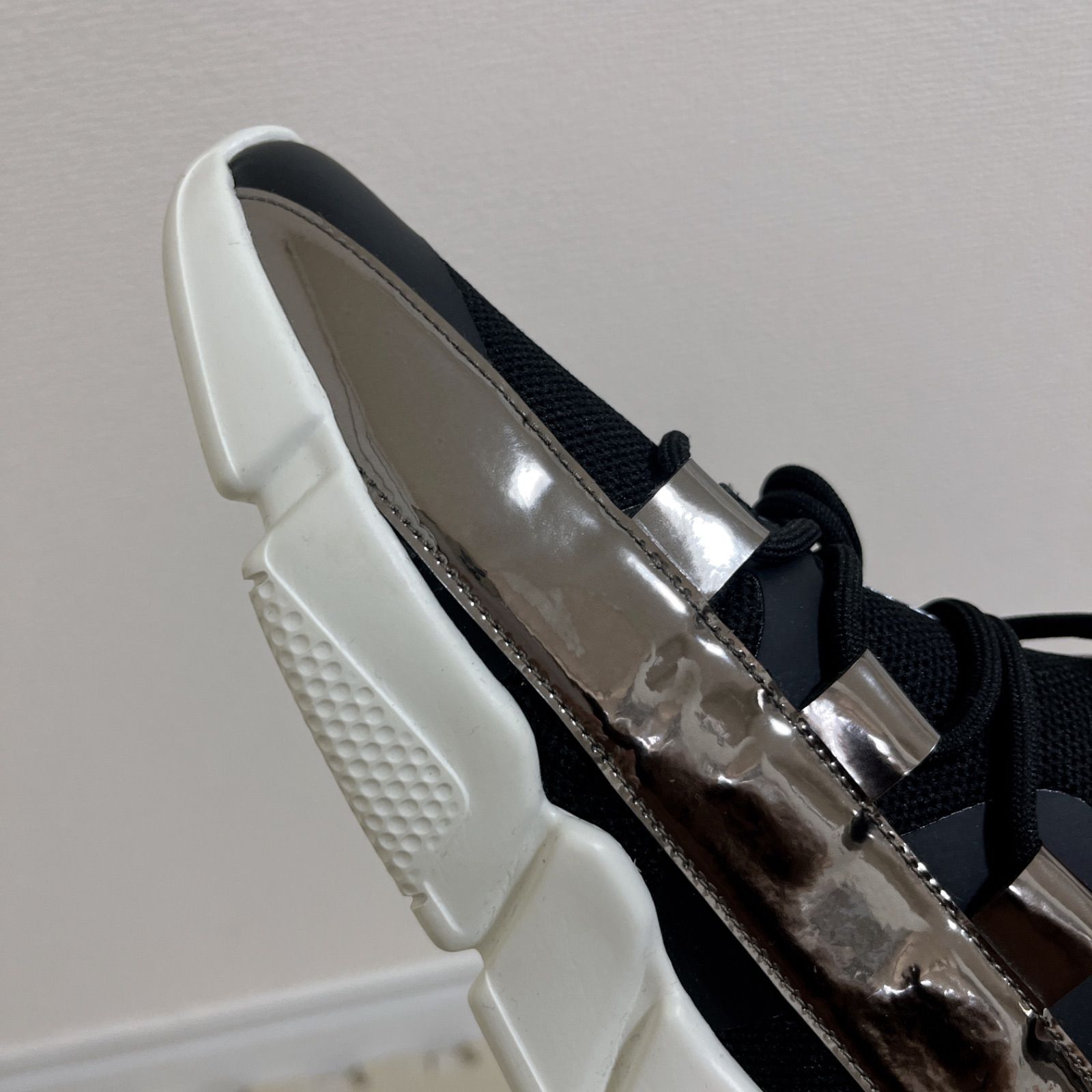 メゾンマヴェリックプレゼンツ メタルブラック