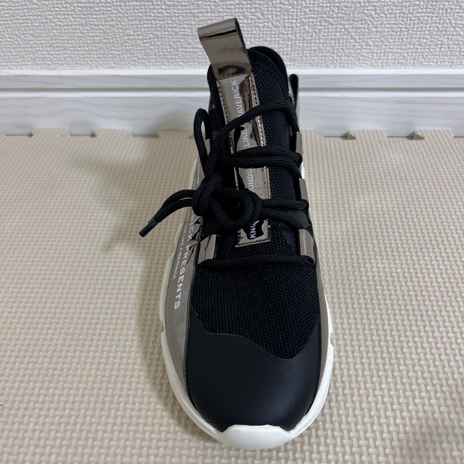 MAISON MAVERICK PRESENTS スニーカー メゾンマヴェリックプレゼンツ メタルブラック Lace Up Dad sneakers レースアップダッドスニーカー