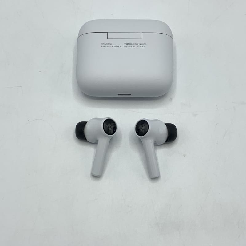 レイザー RZ12-03820300-R3A1 Hammerhead HyperSpeed for PlayStation5 ゲーミングワイヤレスイヤホン 10