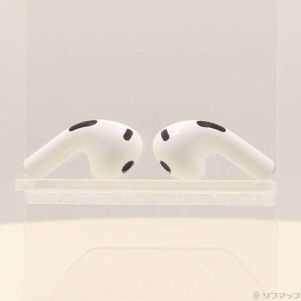 〔 品〕 AirPods 第3世代 MME73J A 262