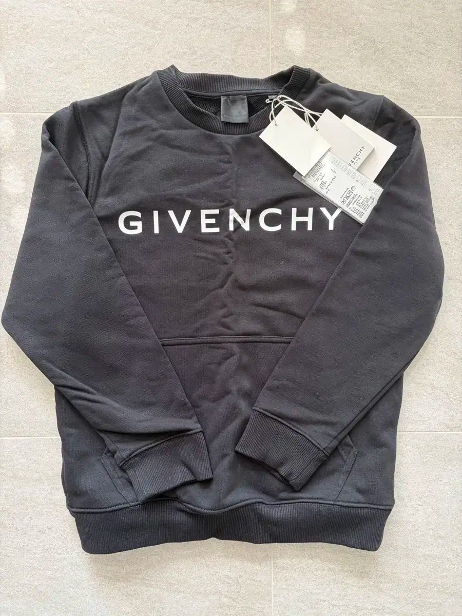 Givenchy ジバンシィ キッズ スウェットシャツ 12Y