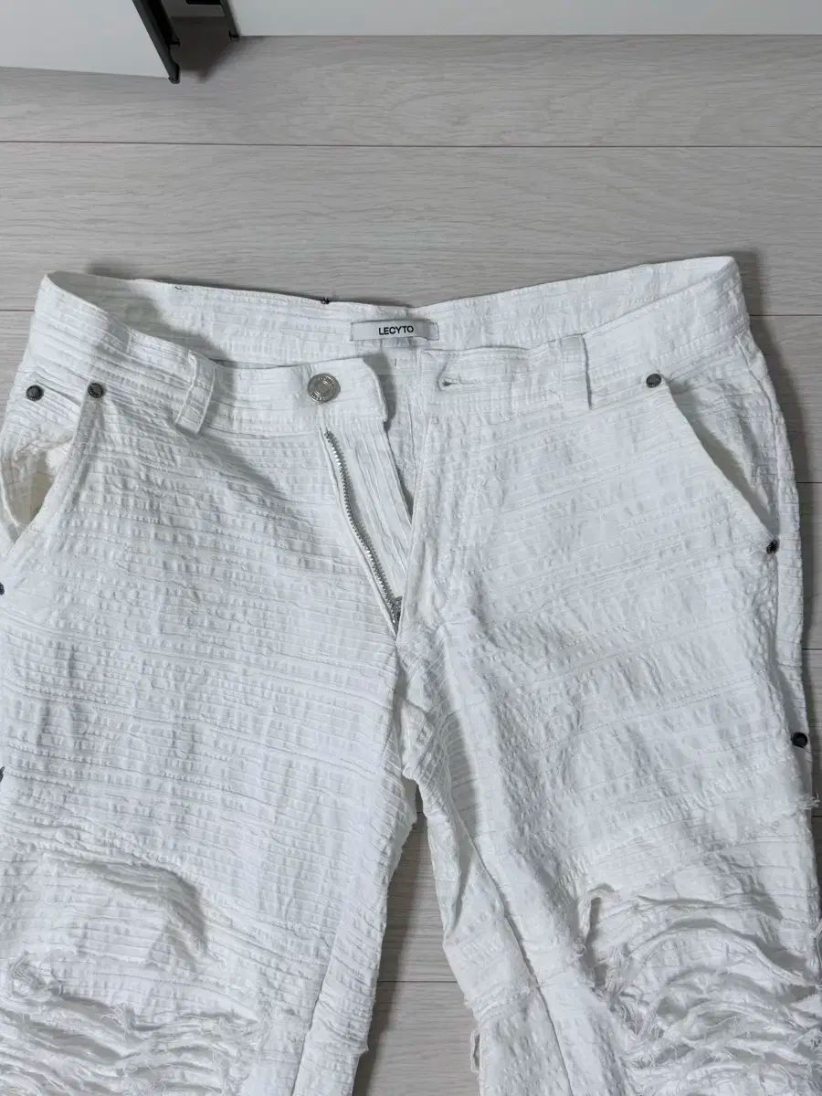 LECYTO ディストレスド