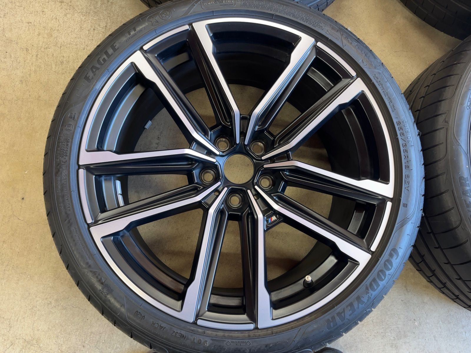 BMW G 20 21 22 品 新車外し 19インチ 4本セット