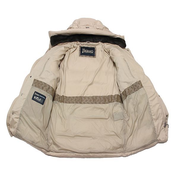 フェイクファースタンド ダウンコート