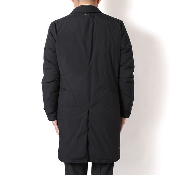 ダウンコート ブラック