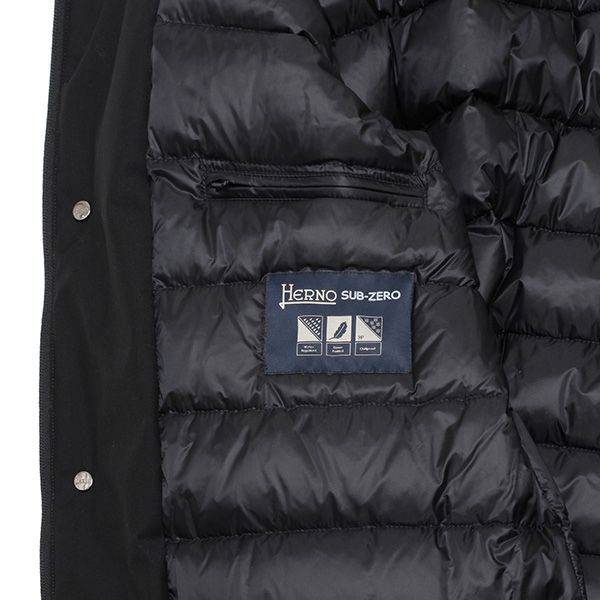 ダウンコート ブラック