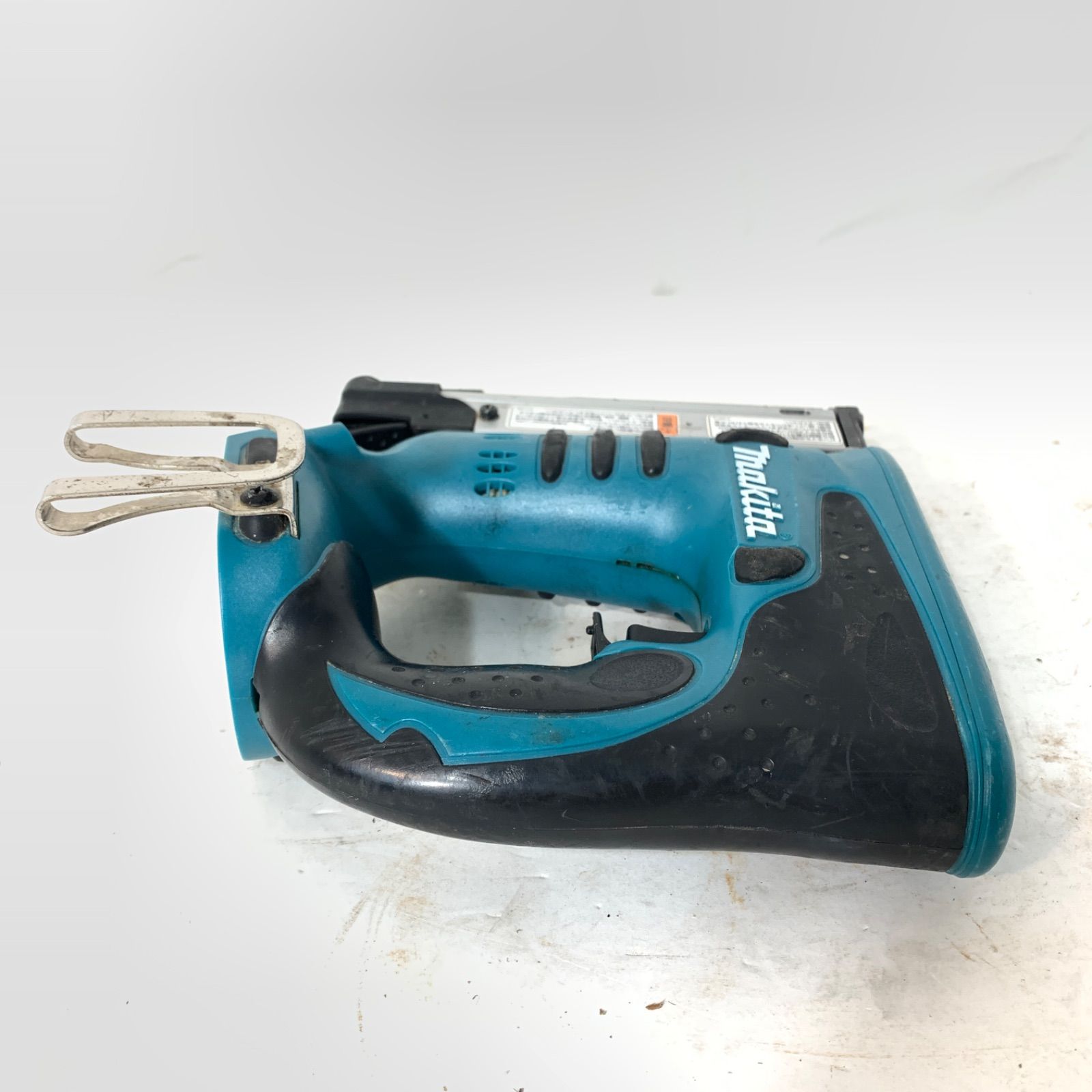 マキタ 充電式ピンタッカー