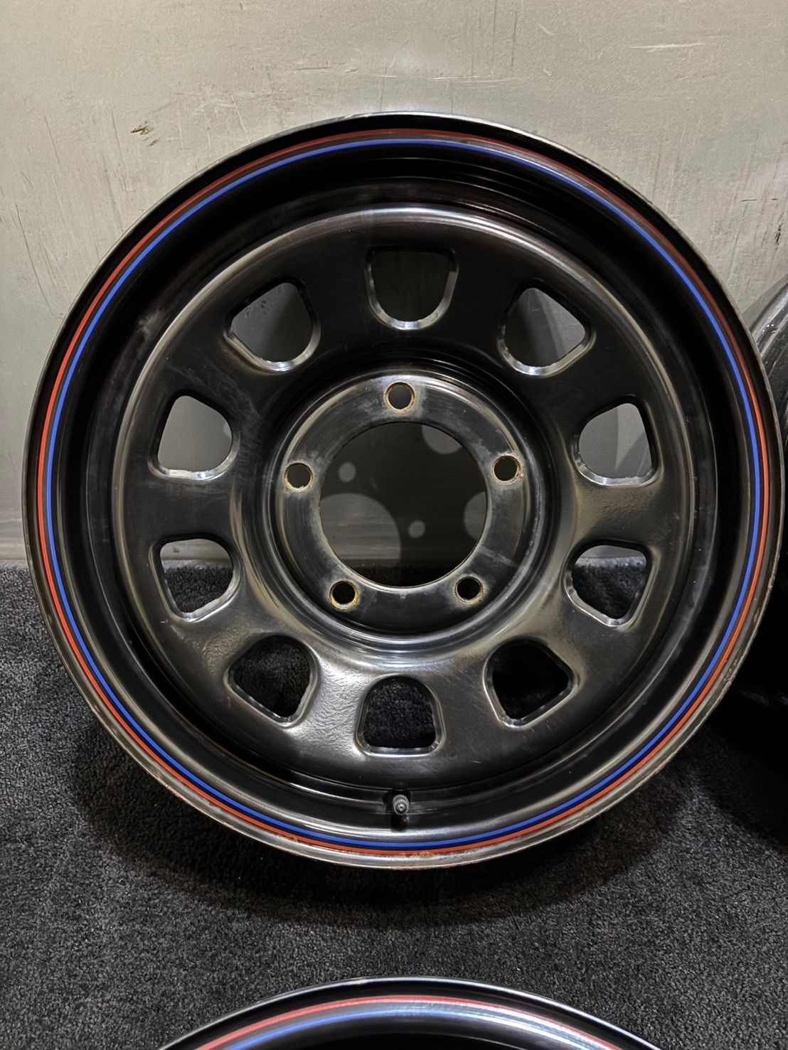デイトナ ブルーレッドライン 16インチ 5 J 139 7 H アルミホイール 4本 ジムニー 2 K 509