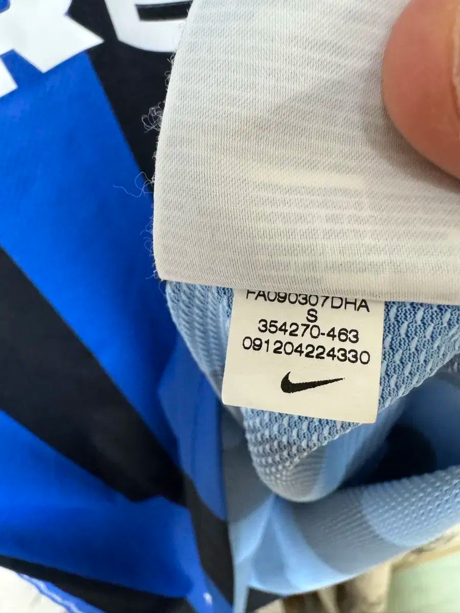 09-10 インテルミラン No.4 サネッティ LLC-HASEGAWATOSO_COM