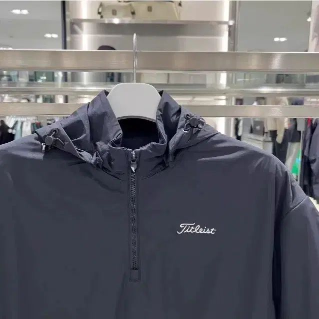 防風 半袖トップス