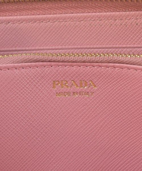 PRADA 財布