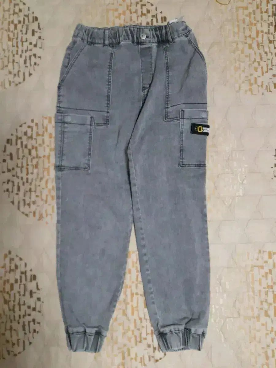 ナショナルジオグラフィック グレー デニム カーゴ ジョガーパンツ 160 状態良し