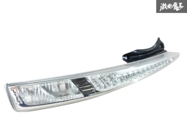 ムーブ ムーヴ LA100S ステラ LA100F ヴァレンティ テールランプ 2025