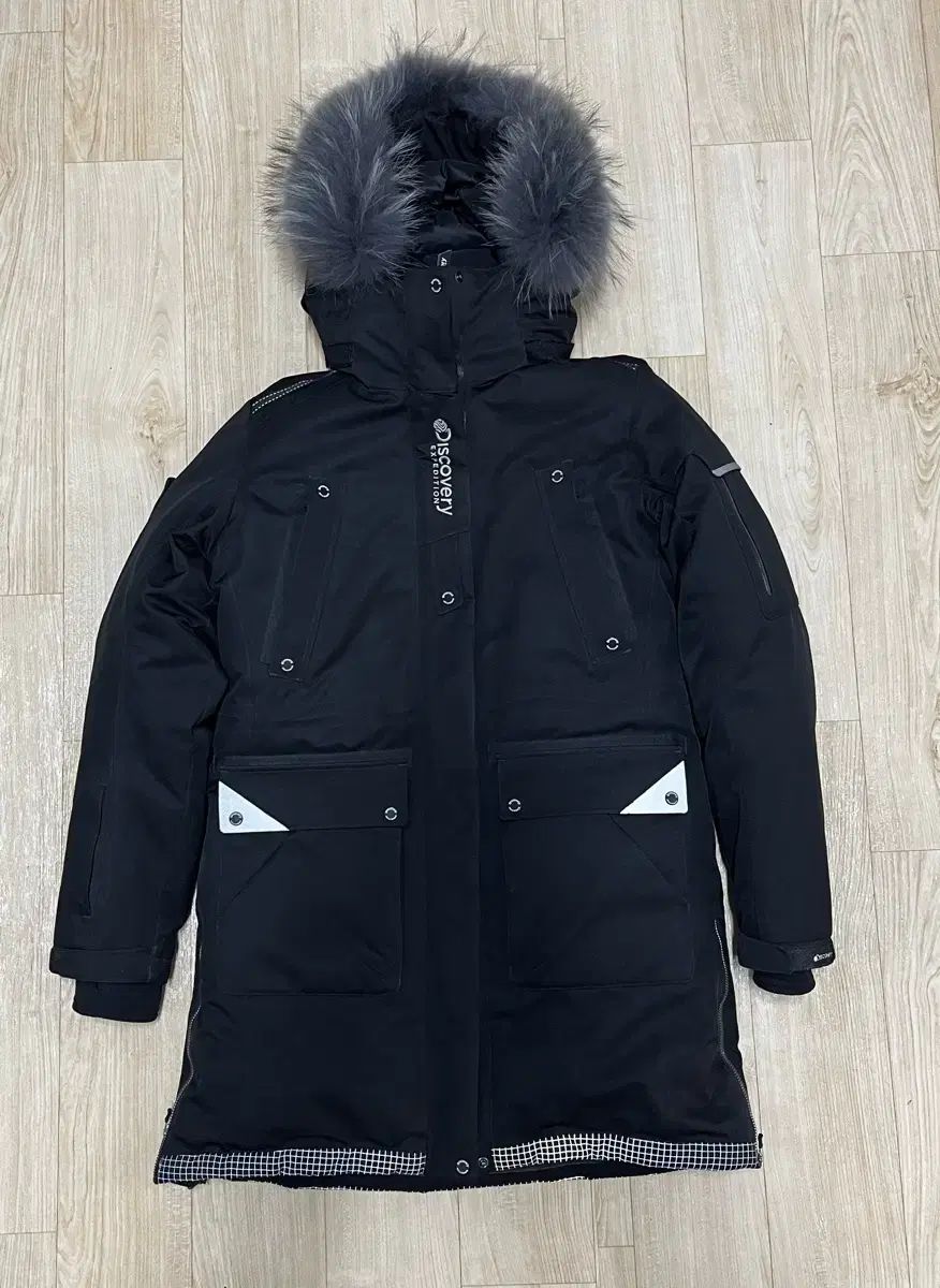 DISCOVERY 黒色 ダウン アウター