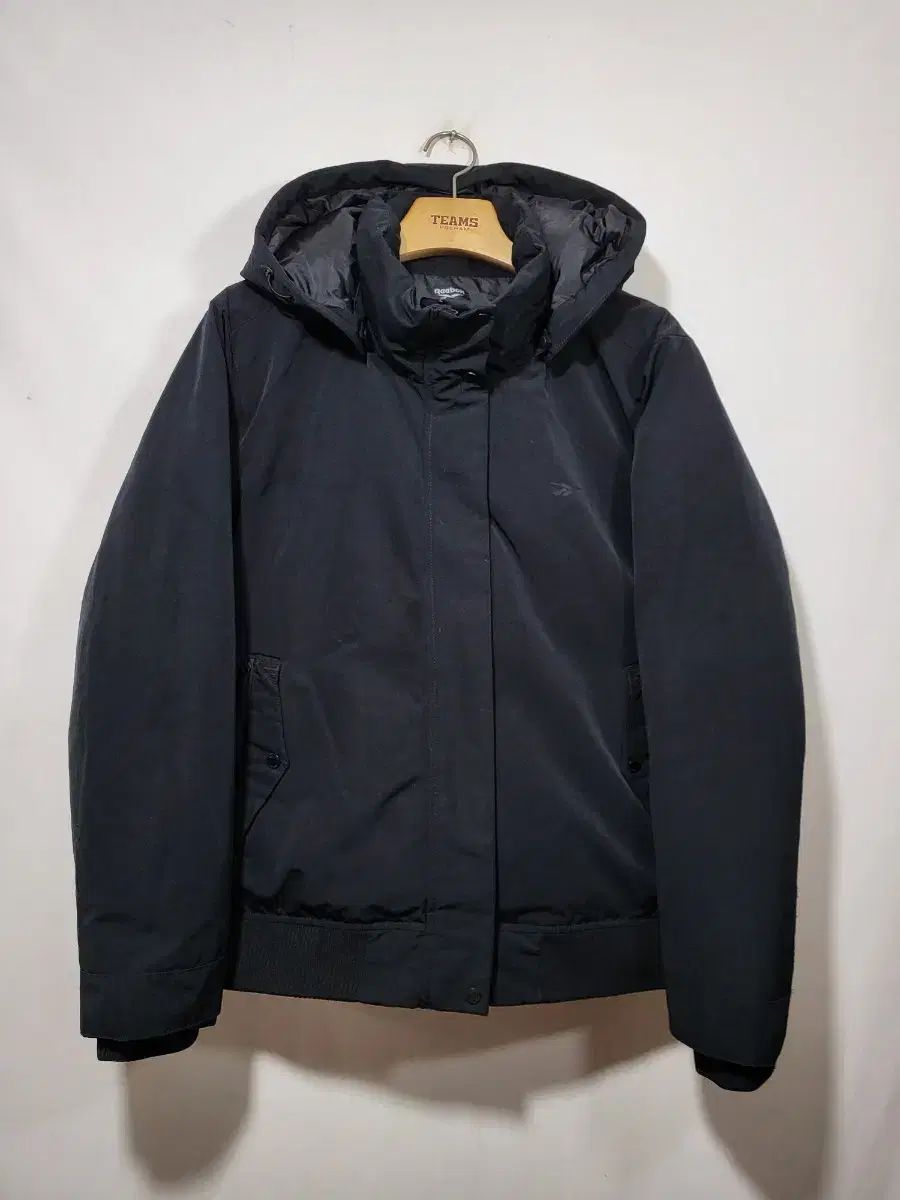 リーボック ブルゾン ダウン ジャケット