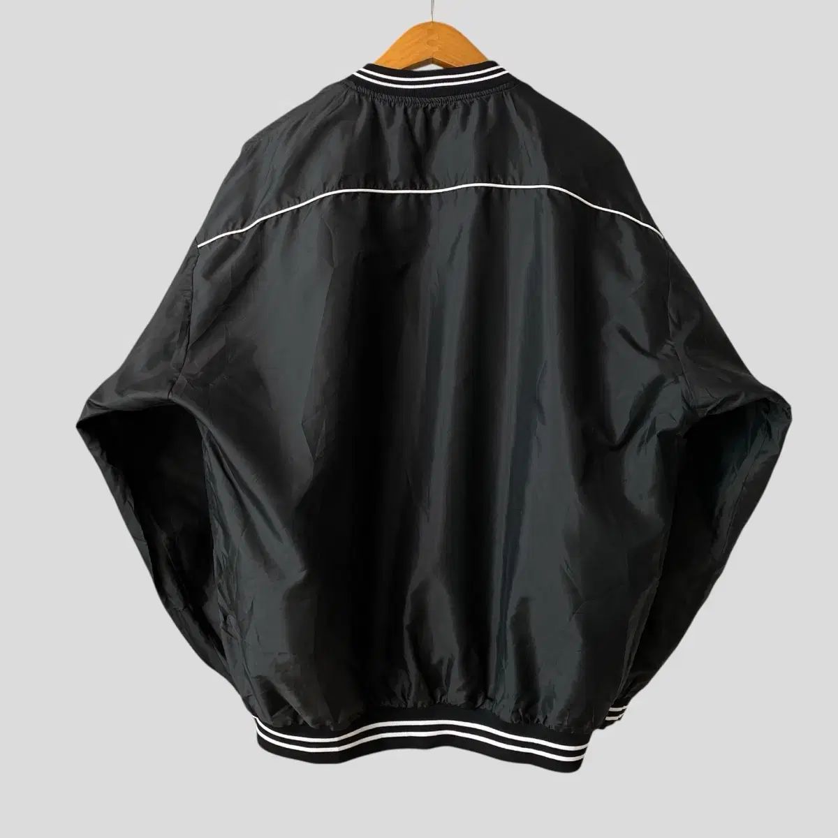 ミズノ リバーシブル ウォームアップ トレーナー トップス WWW_KARIMZIABAT_FR