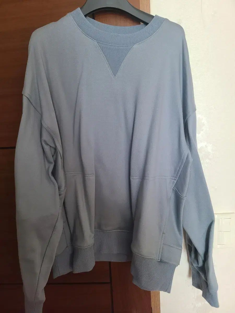 タイムオム ルーマン スウェット ブルー