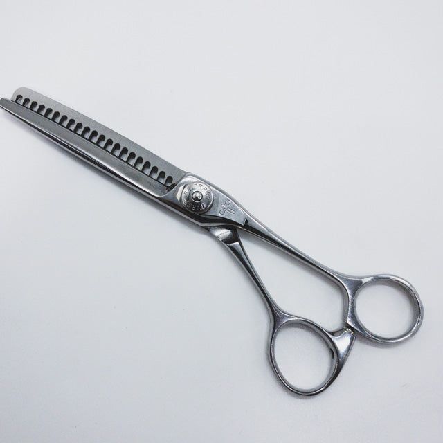 ナルトシザーズ ナルトシザーNARUTO SCISSORS 始皇帝 二梳きヘネシーアンダーソンB21 オフセット シザー セニング 美容ハサミ すきばさみ 美容師 理容師 約35~50 右利き 6インチ sc943