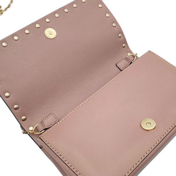 チェーンショルダーバッグ