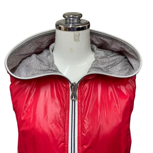 デュベティカ DUVETICA ダウンベスト フード付き ジップアップ 赤系 グレー ナイロン ダウン90 40 M～L 11号 レディース H5Y013