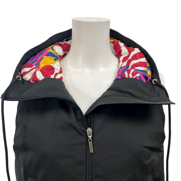 ＊モンクレール ベスト ダウン size0 黒ロゴワッペン 定価12.7万円＊ 中古・古着通販】MONCLER (モンクレール) ワッペンダウンベスト