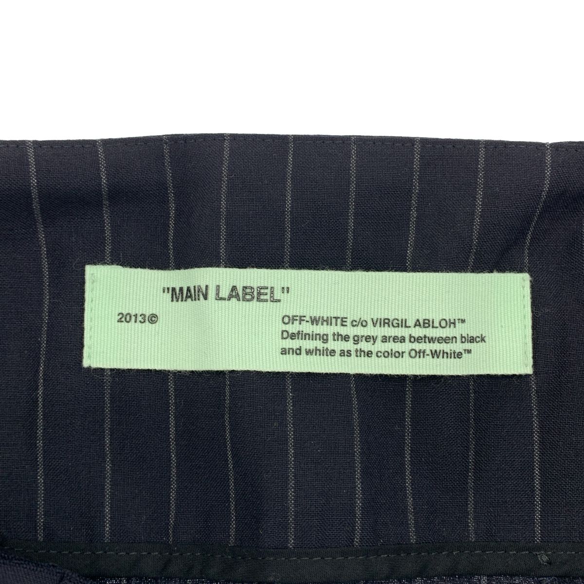 Off-White オフホワイト