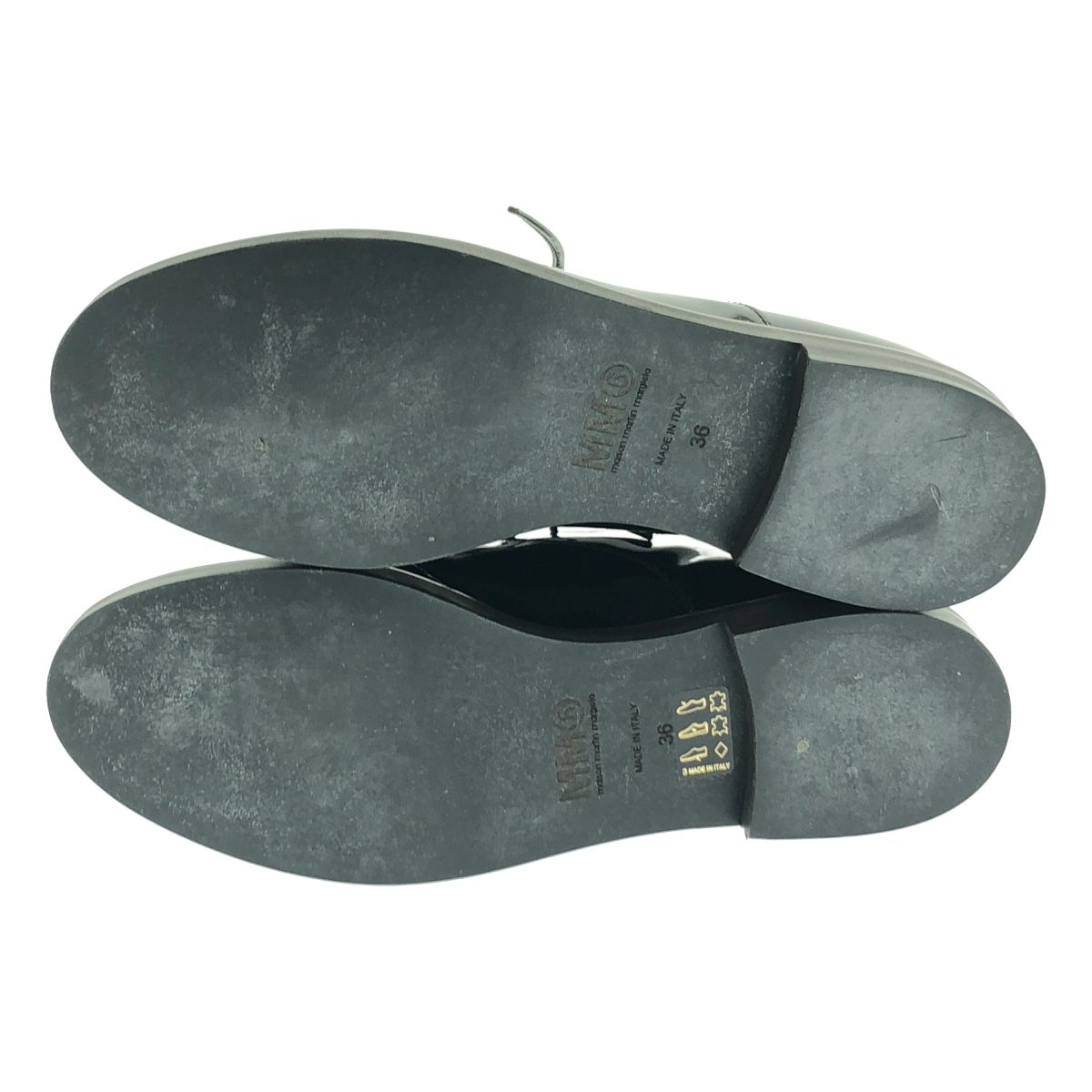 パテントレザー