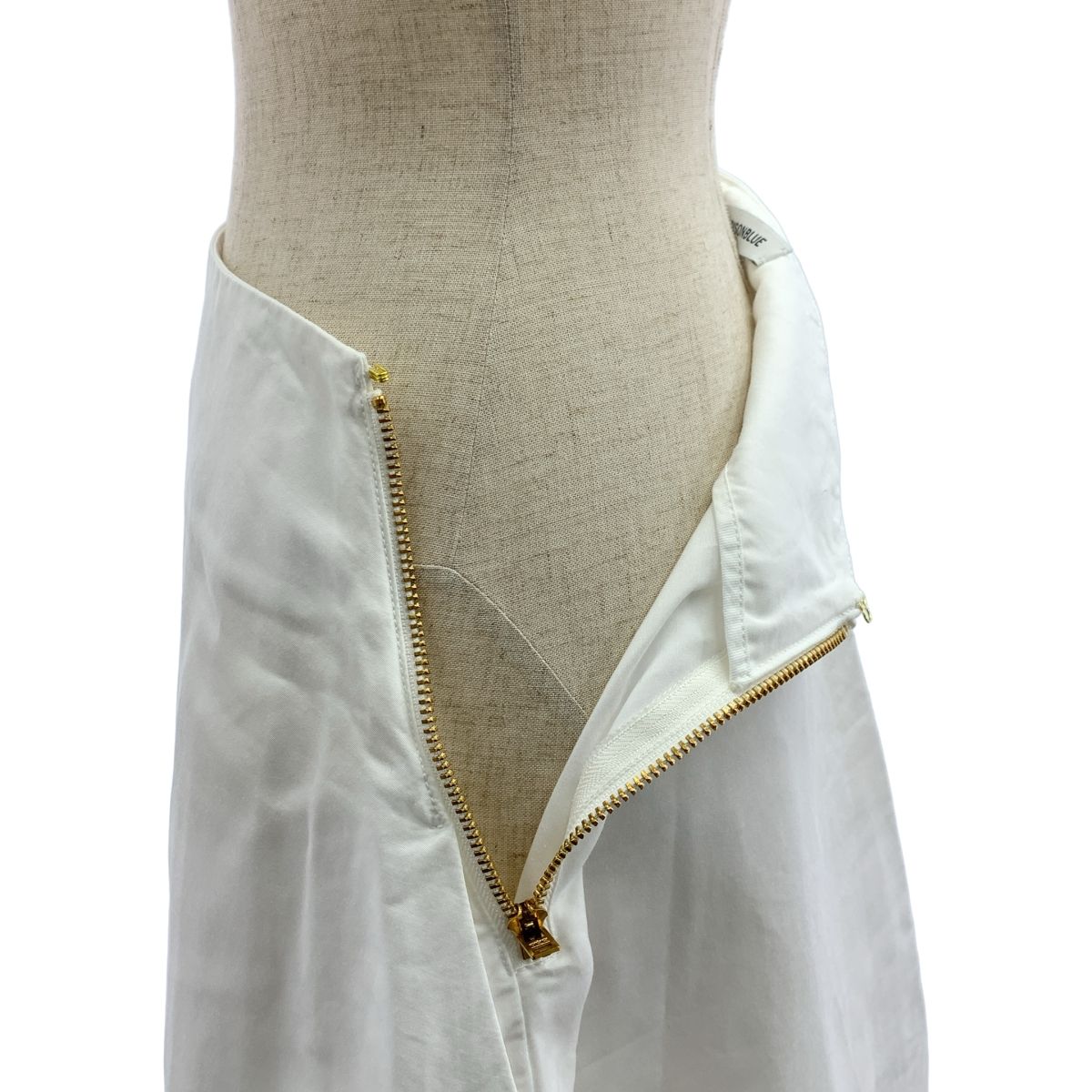 MADISON BLUE マディソンブルー MI-MOLLET FLARE SK C LI サイドジップ オーバー スカート 00 XS ホワイト レディース GULLKHAN_COM