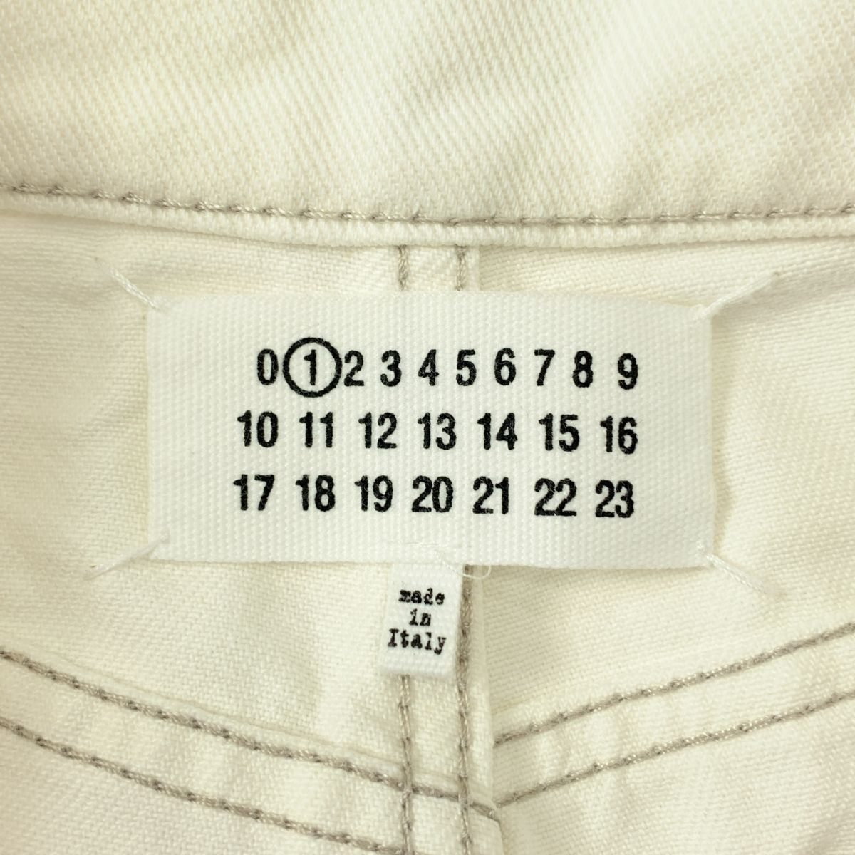 スラッシュディテール デニムパンツ