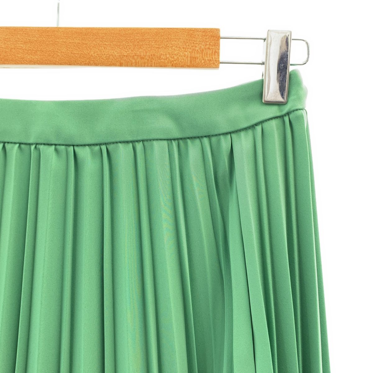 Graphpaper グラフペーパー 2025SS Satin pleats skirt サテンプリーツスカート 0 グリーン レディース