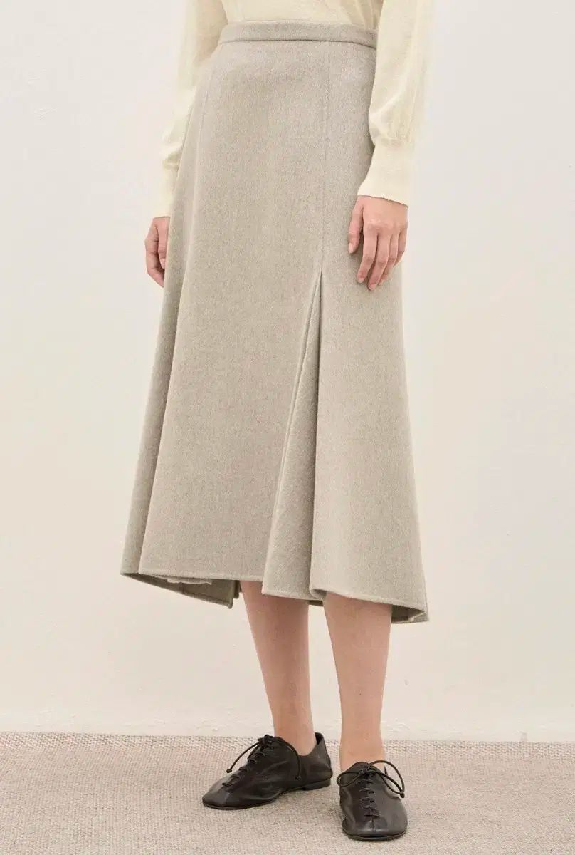 The HANDSOME the CASHMERE ハンドメイド スカート 66サイズ