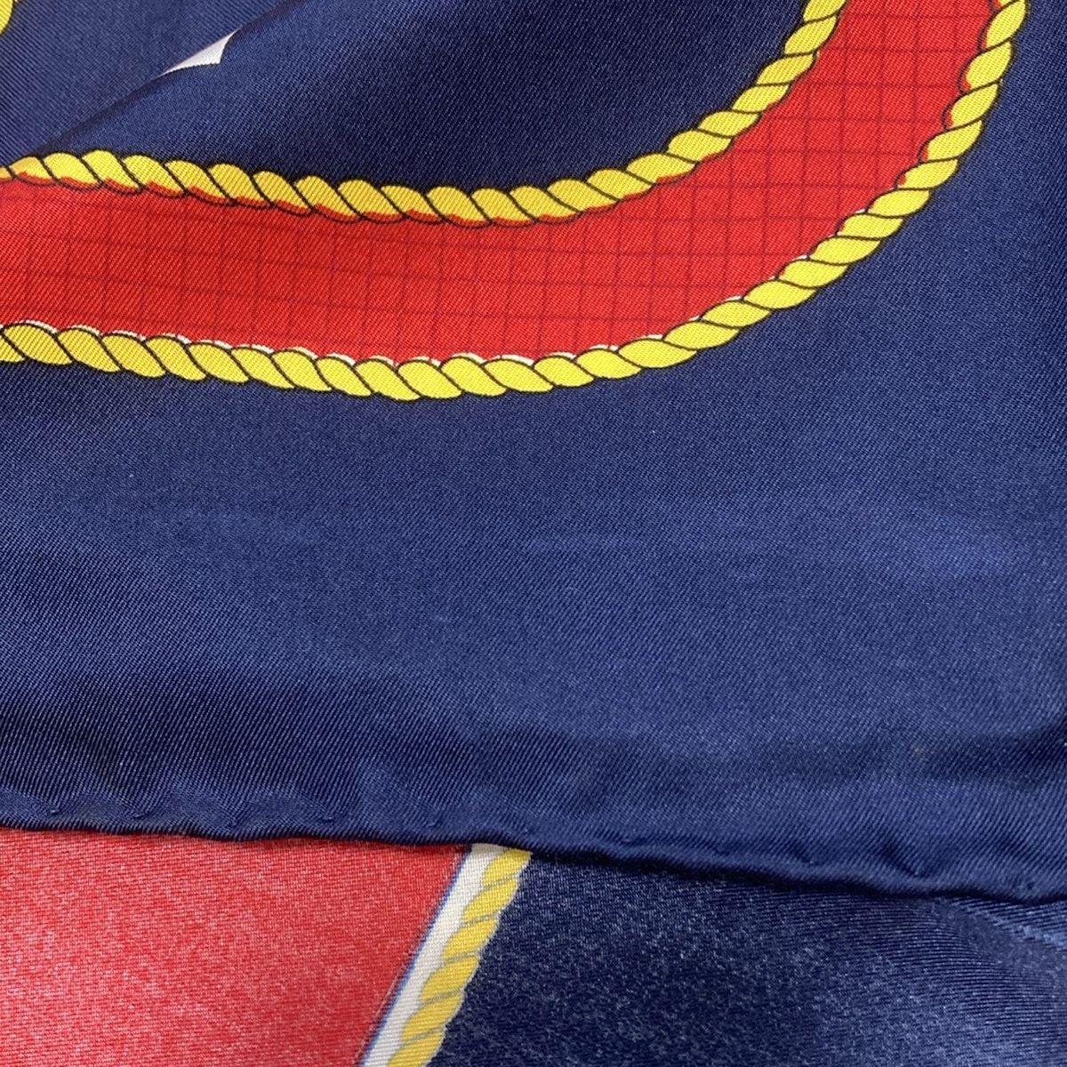 レッド×ネイビー×マルチ