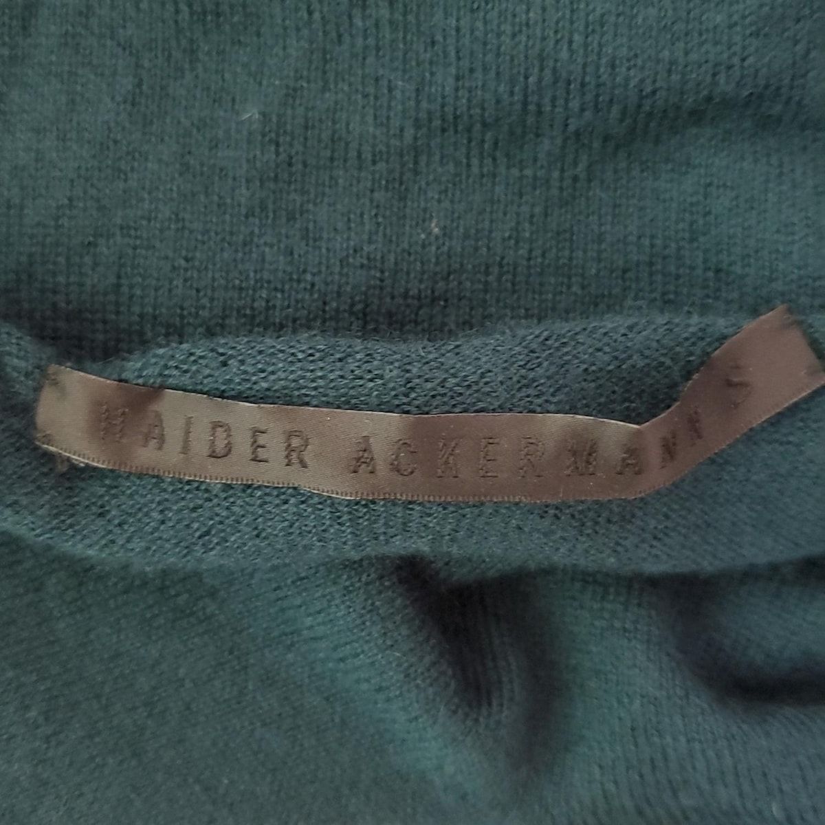 ハイダーアッカーマン ワンピース