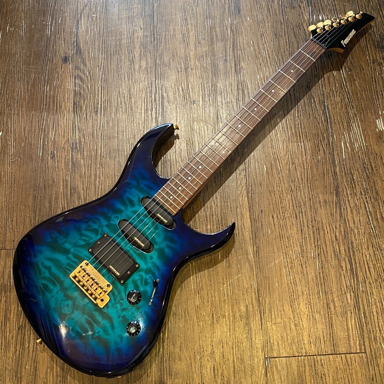 Fernandes FGZ-400 Electric Guitar フェルナンデス エレキギター