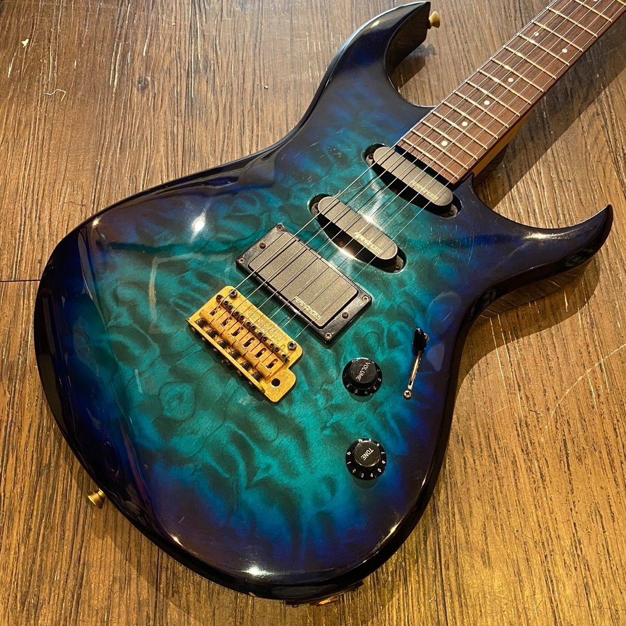 Fernandes FGZ-400 Electric Guitar フェルナンデス エレキギター