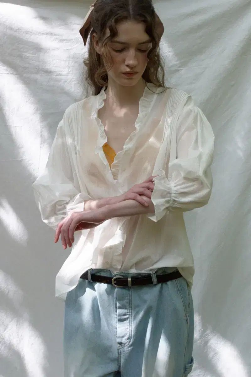 ヴィアプレイン ヴィクトリアブラウス