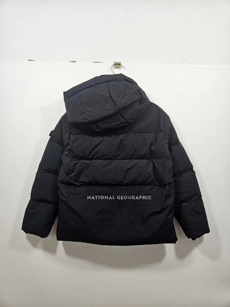 1105 ナショナルジオグラフィックキッズ ダックダウン ダウン アウター 140 11歳