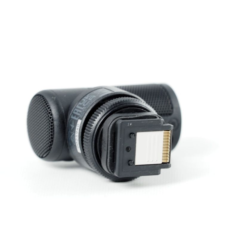 ショットガンマイクロホン 前方指向性