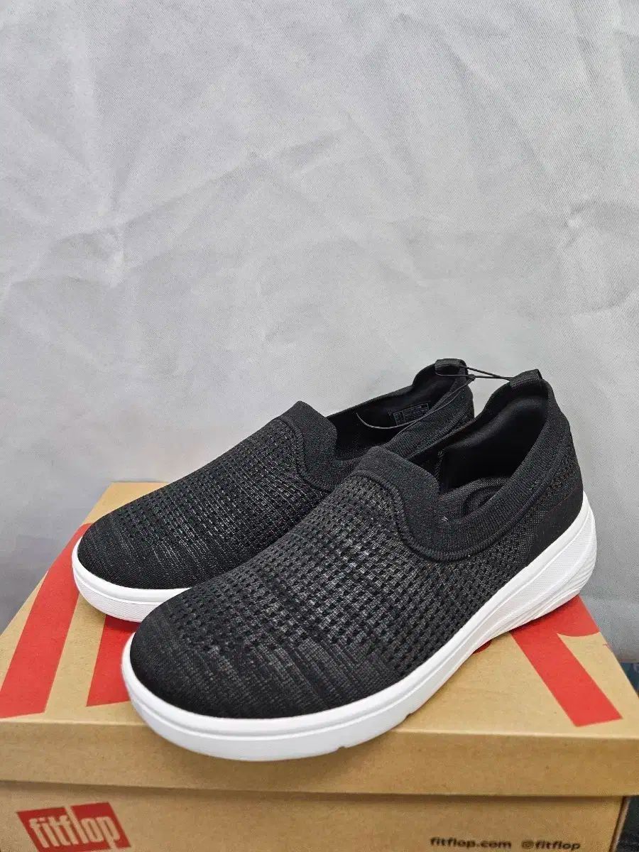 FITFLOP フィットフロップ ブラック スリッポン スニーカー