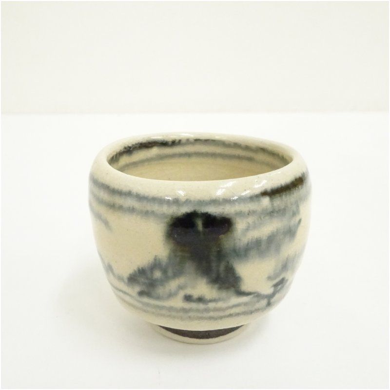 加藤偉三 桃山子 造 絞り手安南蜻蛉ぐい呑盃 共箱 酒器 おしゃれ さかずき お酒 日本酒 料理 旅館 インテリア 骨董 和食器 料亭 居酒屋 来客