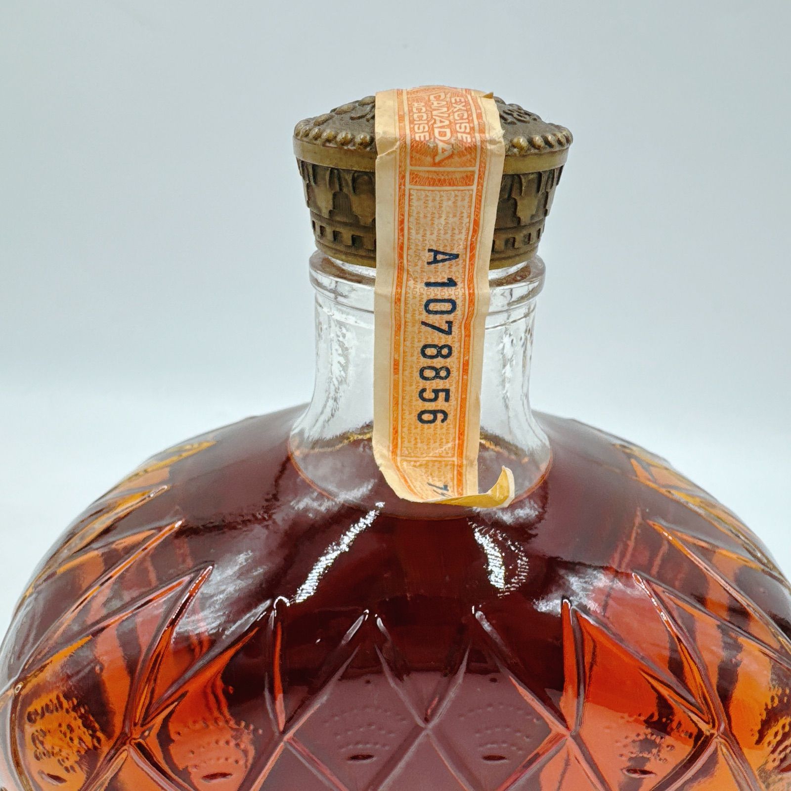 未開栓】クラウンローヤル 1966 750ml 古酒 - メルカリ