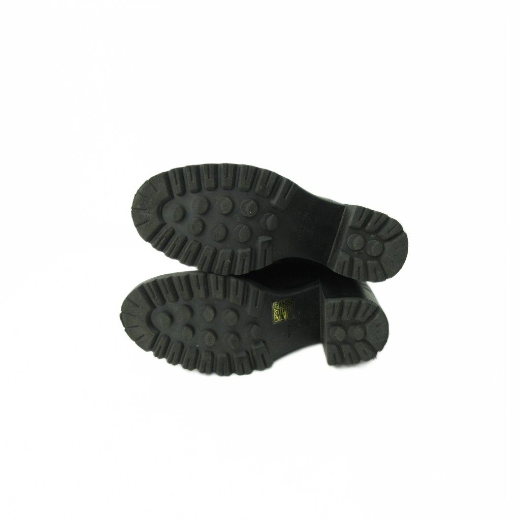 サイドゴアブーツ