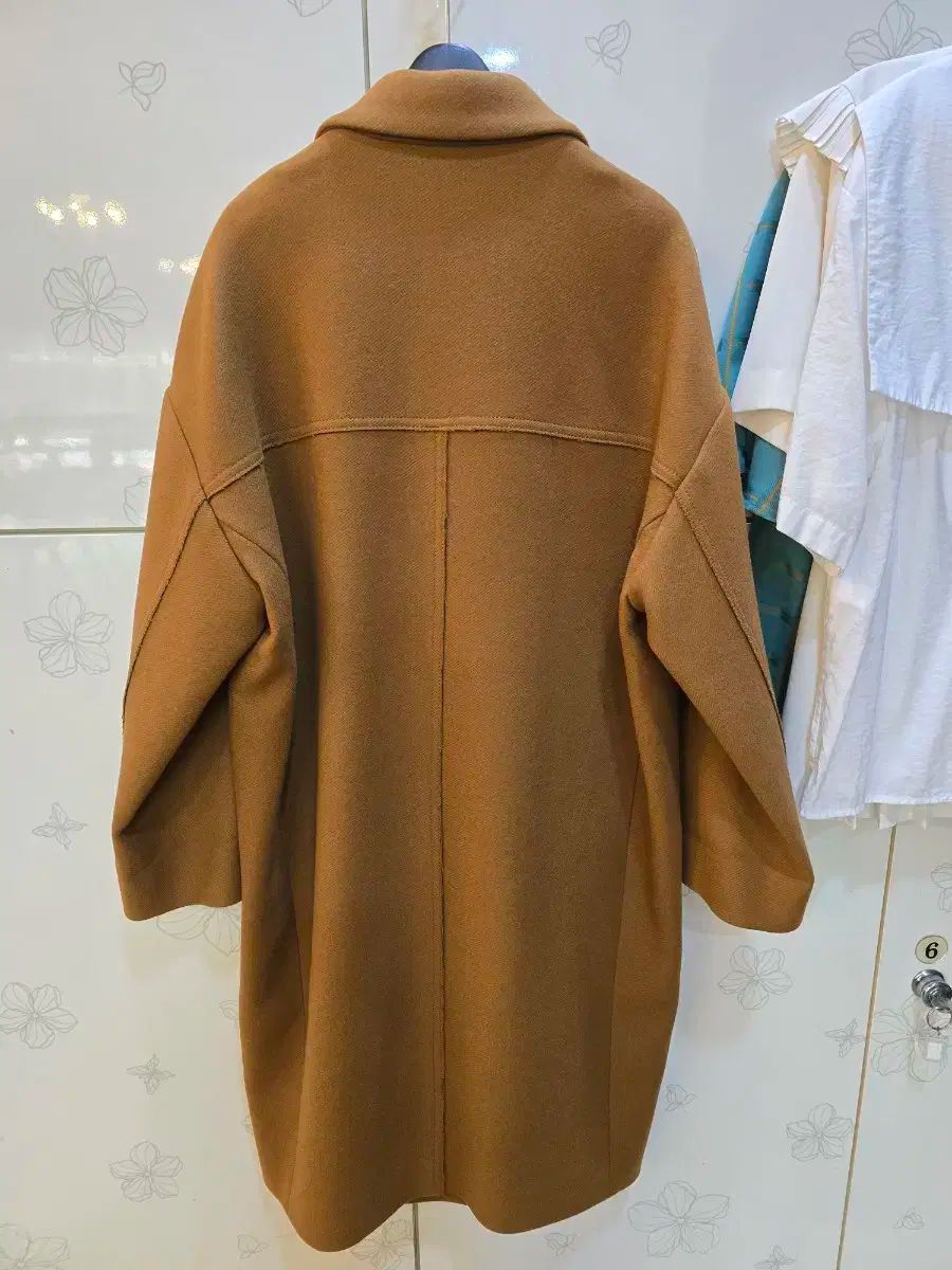 ラッキーシュエトゥ オーバーサイズ コート