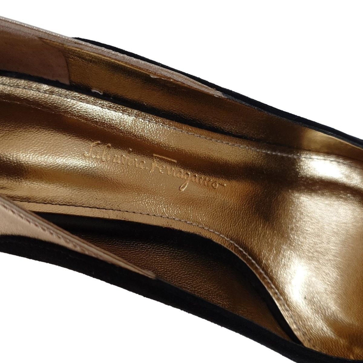  SalvatoreFerragamo サルバトーレフェラガモ パンプス 6 D レディース HAUSEN 55 黒×ゴールド リボン レザー ハイヒール パンプス パンプス